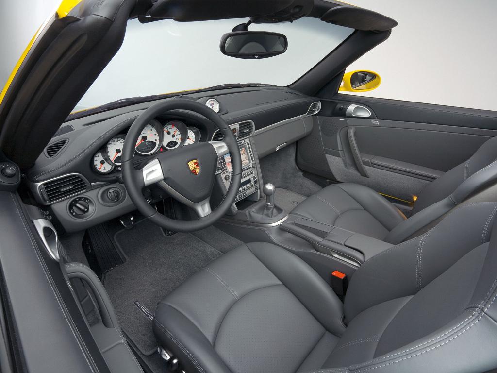 Porsche 997 interior