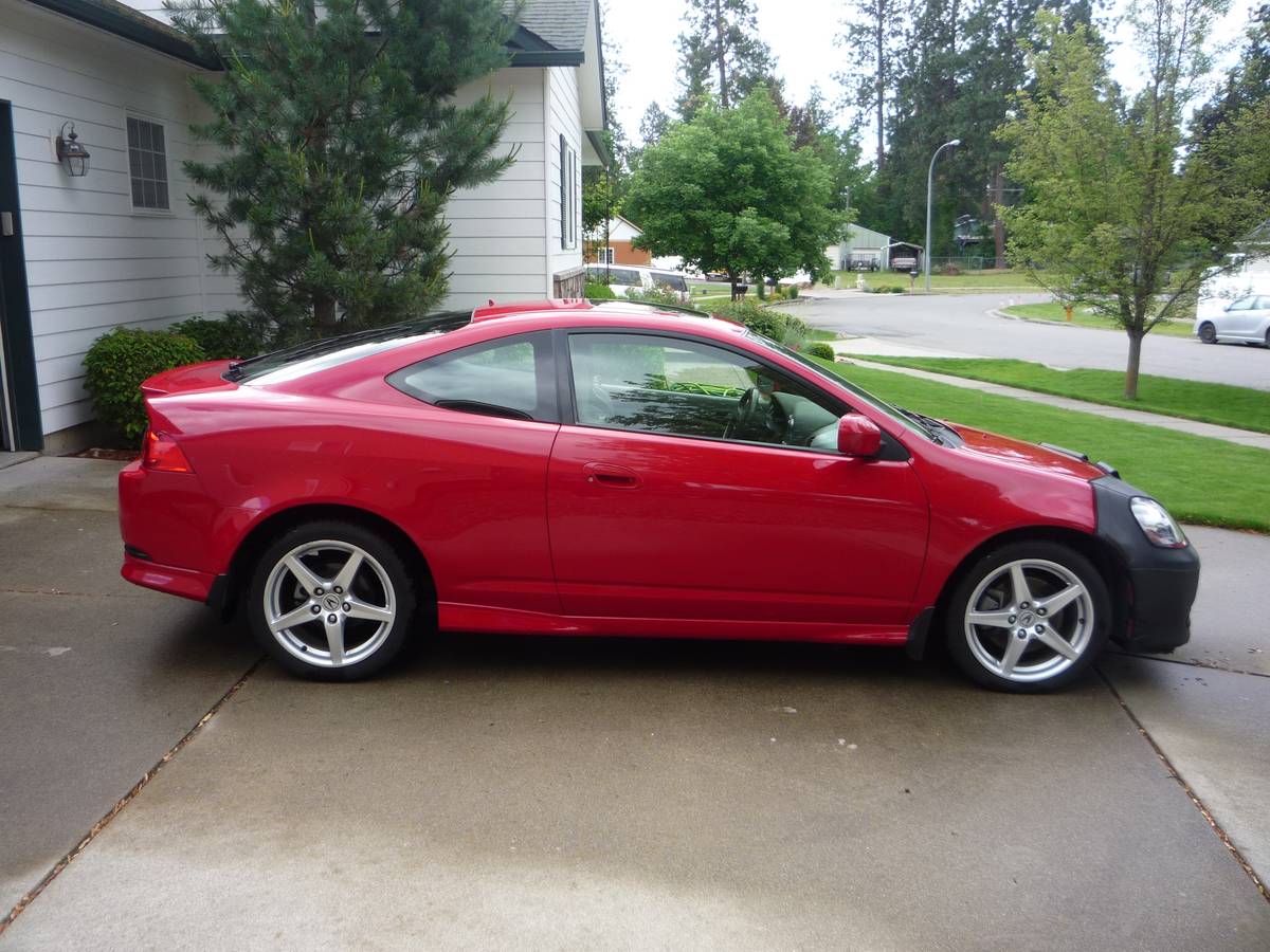 Milano Red 2005 Acura RSX Type-S with 45k Miles - Klipnik