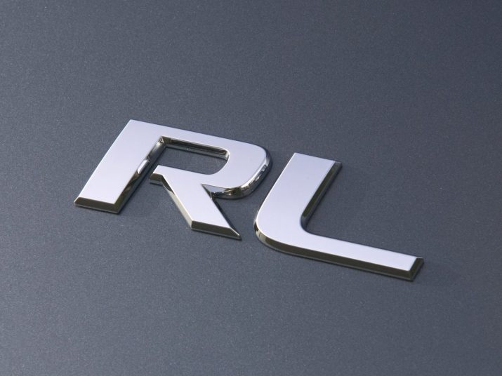 Acura RL: Model History and Buyer’s Guide