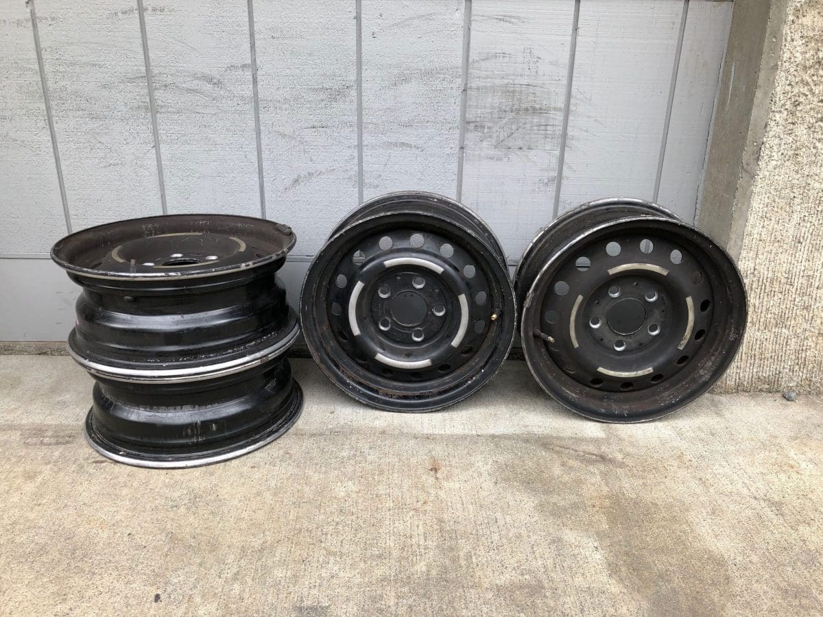 set of Mercedes-Benz W123 aluminum "steelies"
