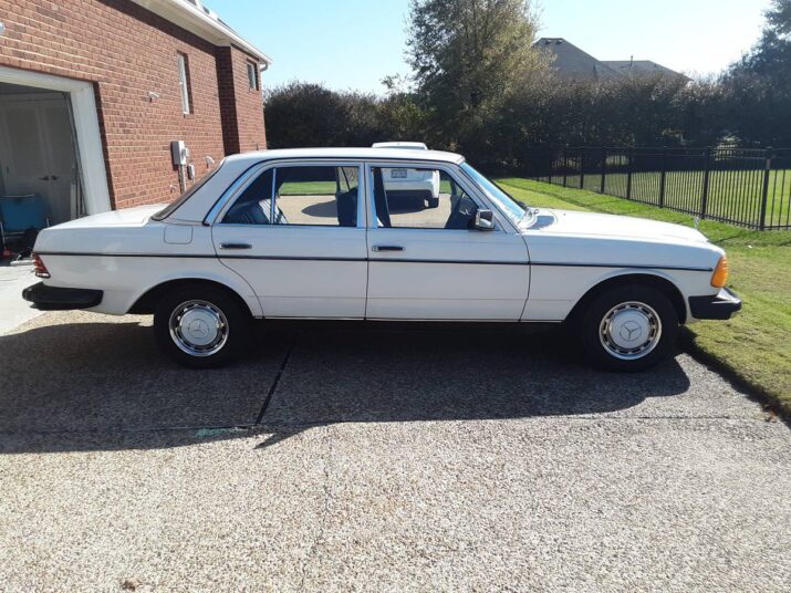 Classic White 1981 Mercedes-Benz 300D with 84k Miles