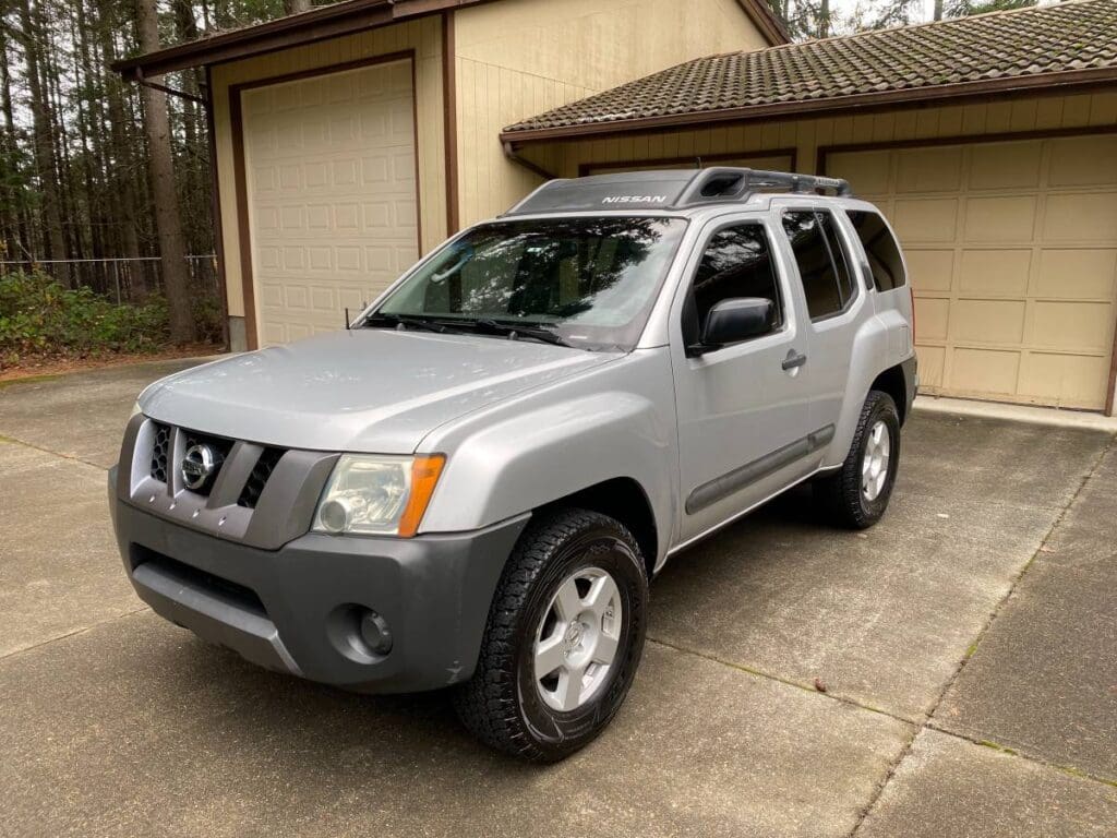 2006 Nissan Xterra with 88k Miles and a 6Speed Manual Klipnik