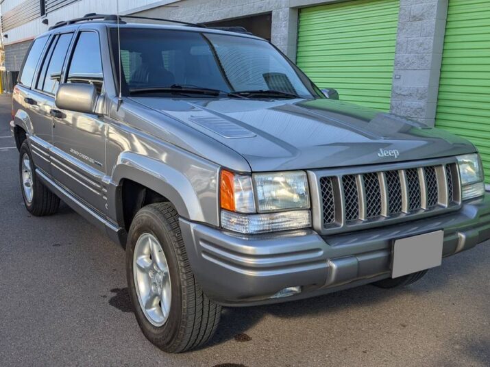 Rare 1998 Jeep Grand Cherokee 5.9 Limited with 33k Miles